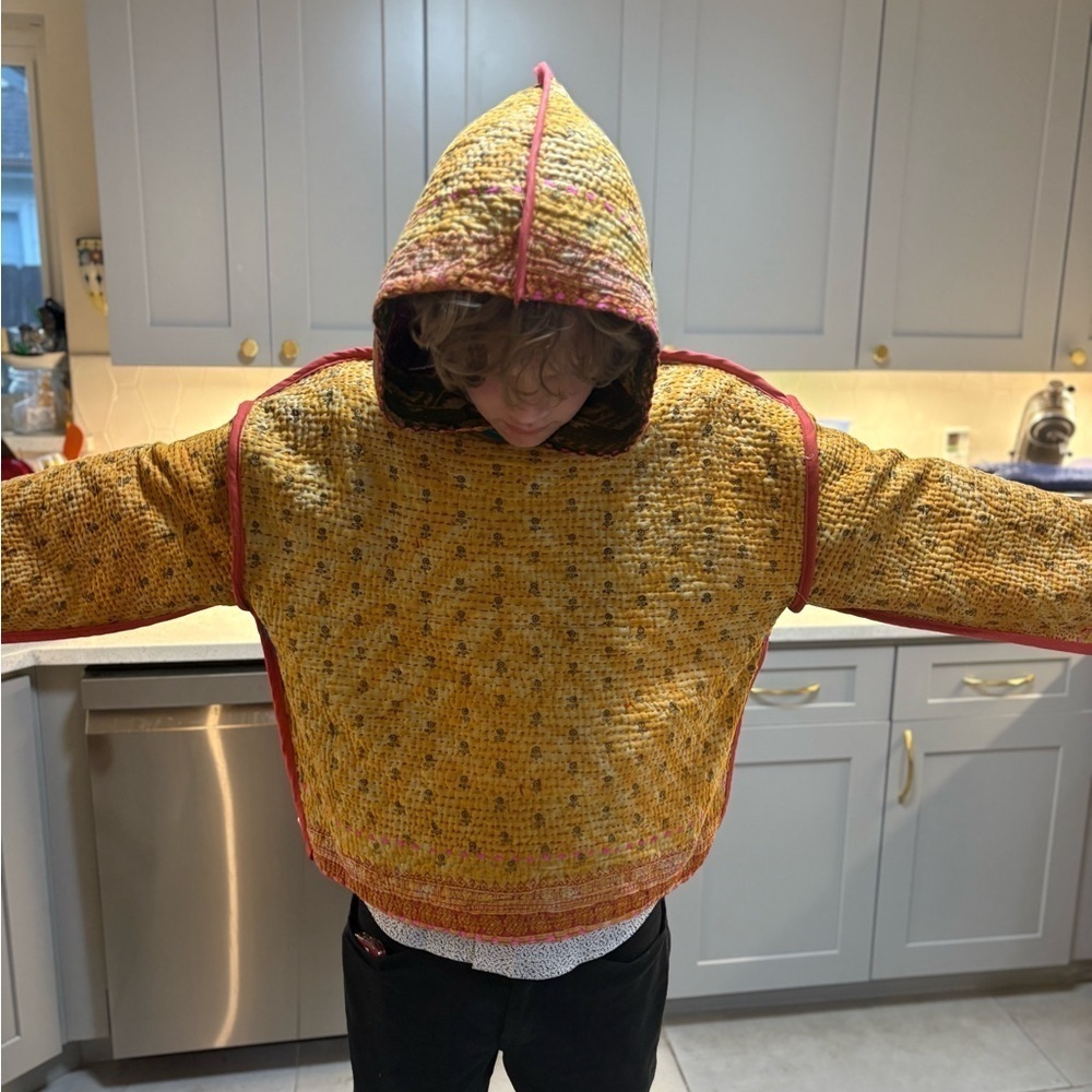 Repurposed Living Karma hoodie - size medium/large - Picture 5 of 5